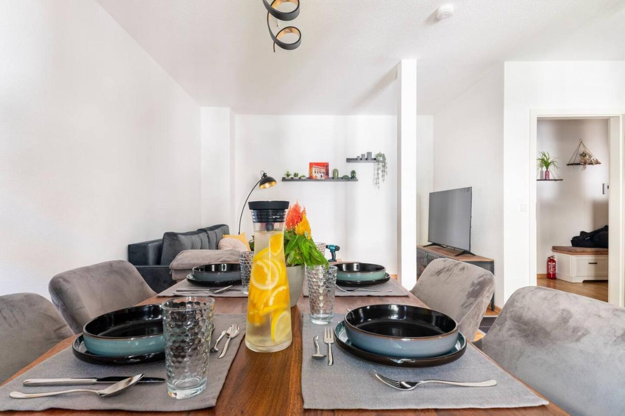 Super Zentrale, Gemutliche Wohnung Mit Balkon Лейпциг Екстер'єр фото