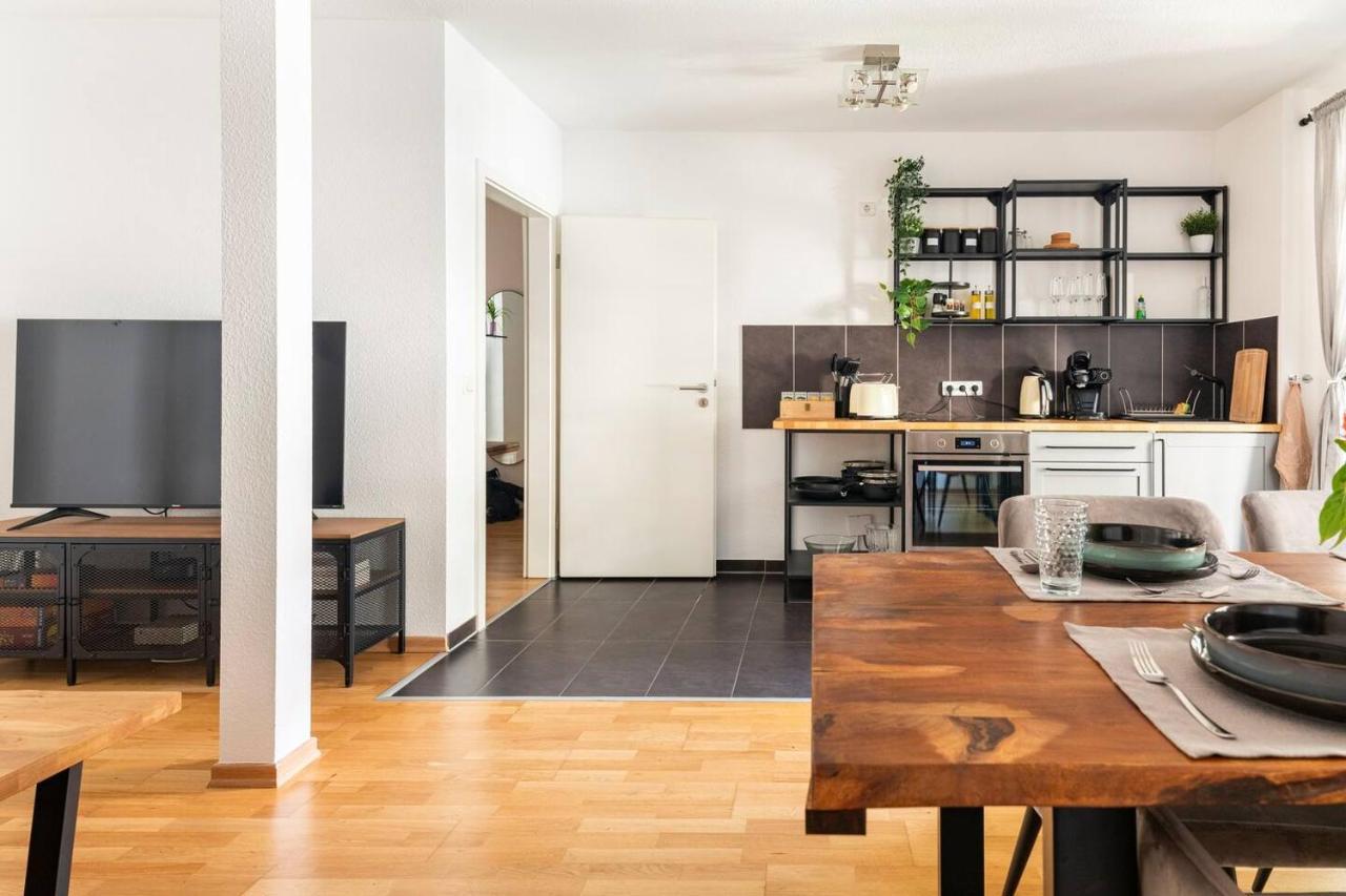 Super Zentrale, Gemutliche Wohnung Mit Balkon Лейпциг Екстер'єр фото